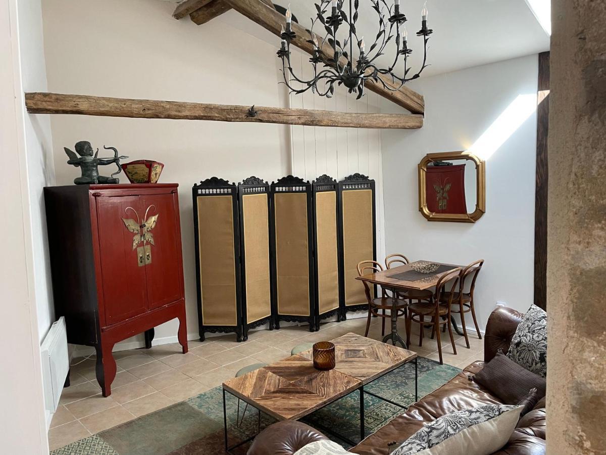 Maison Hirondelles Gîtes Mezieres-sur-Issoire Extérieur photo